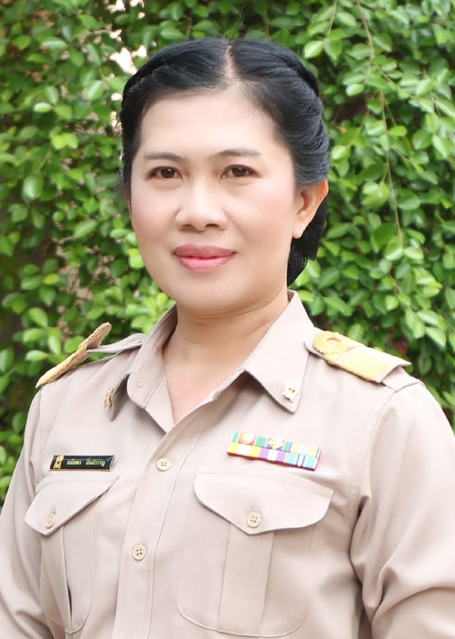 นางชมัยพร ถิ่นสำราญ