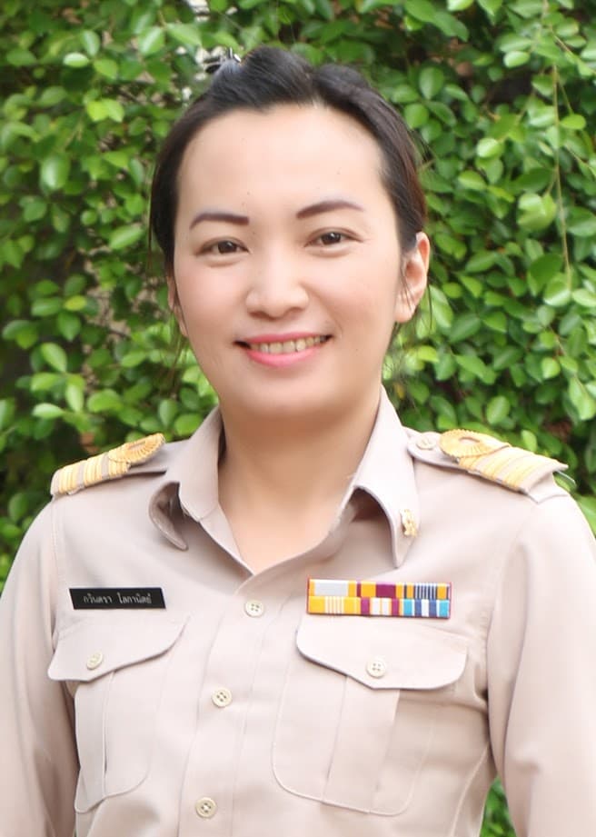 นางกวินตรา ผ่านสำแดง