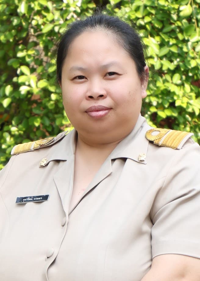 นางสาวจุฑารัตน์ พรมมา