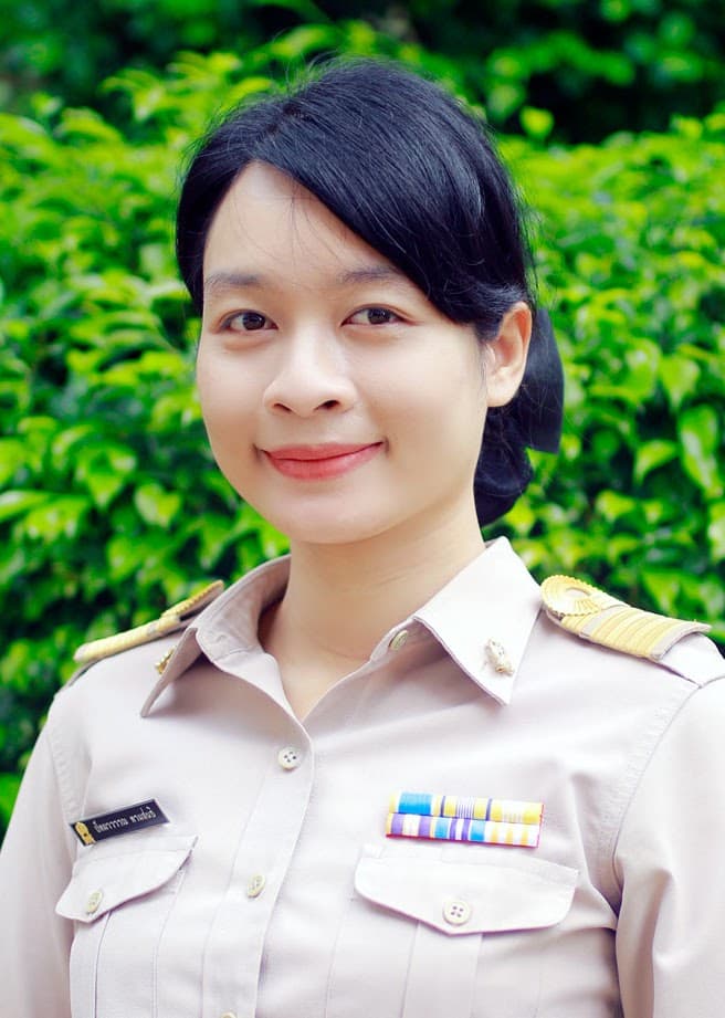 นางสาวปัทมาวรรณ พรมสนธิ